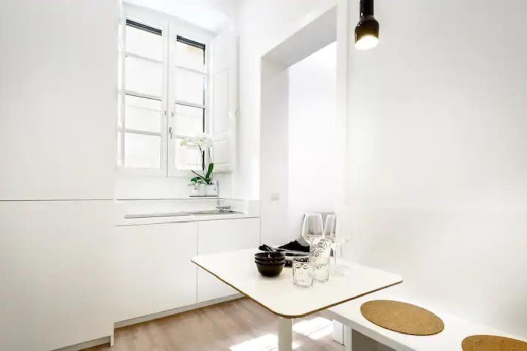 Apartment Vsg25 Nel Centro Di Cagliari Exterior photo